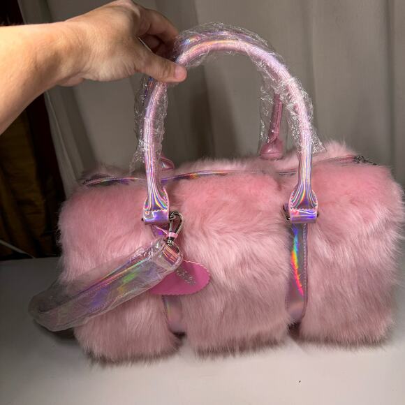 DOLLS KILL SUGAR THRILLZ PINK FAUX FUR SHAGADELIC HOLOGRAPHIC WEEKENDER NWT - Picture 3 of 15